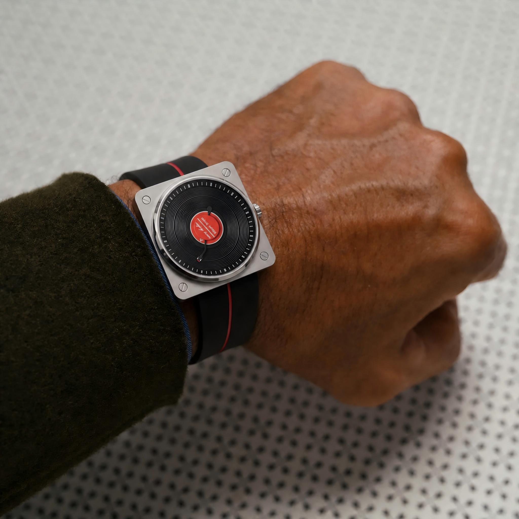SKU Vinyl Record Quartz Men's  - огляд і ціна Luxury Watch Maker